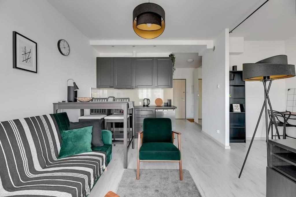 Albatross Tower - Apartament W Centrum Przymorza By Grand Apartments Гданск Екстериор снимка